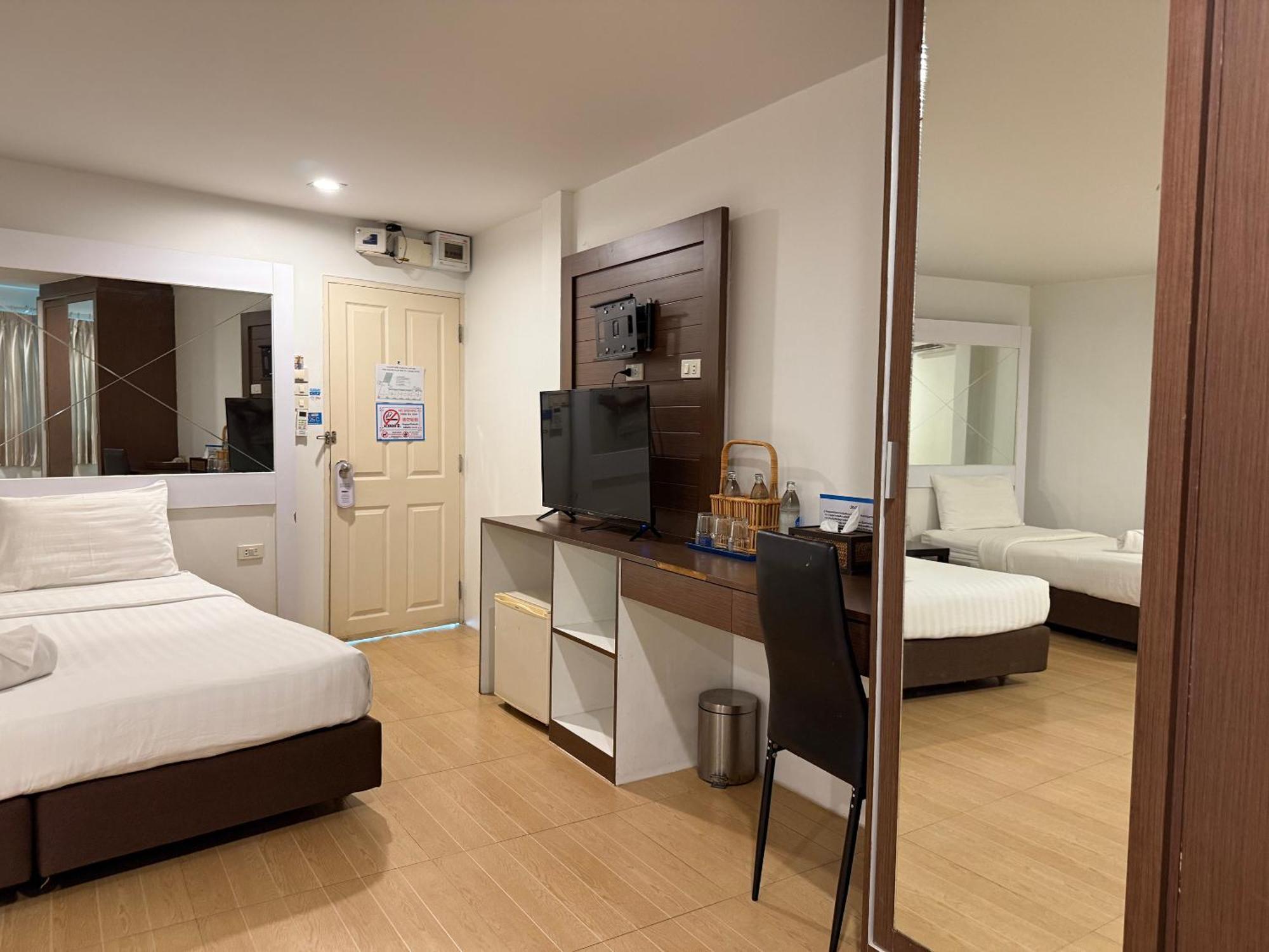Bed By Cruise Hotel At Samakkhi-Tivanont Nonthaburi Zewnętrze zdjęcie