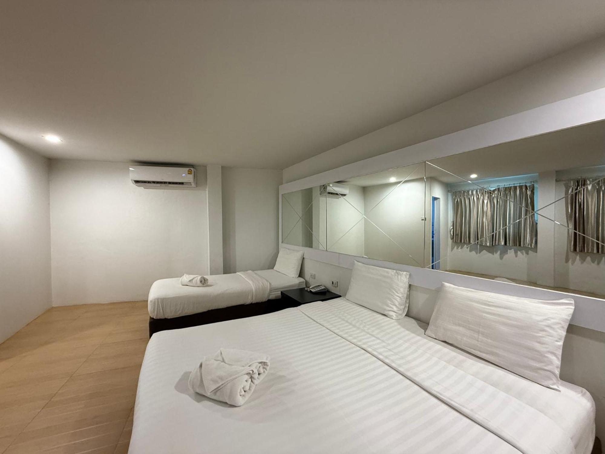 Bed By Cruise Hotel At Samakkhi-Tivanont Nonthaburi Zewnętrze zdjęcie