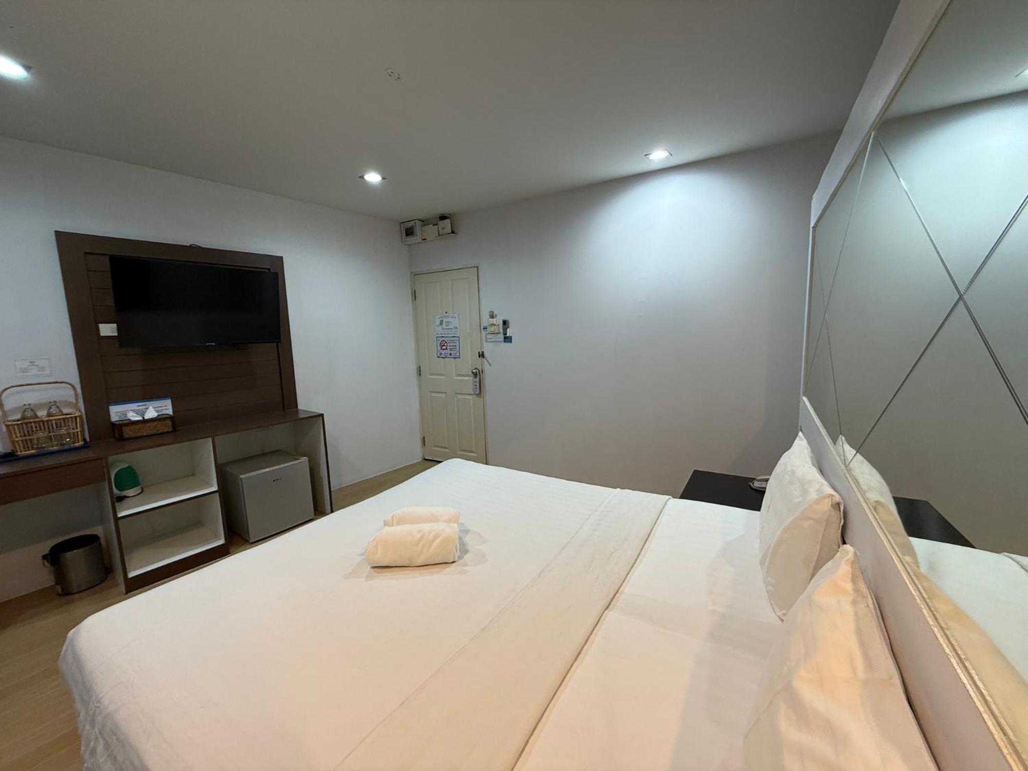 Bed By Cruise Hotel At Samakkhi-Tivanont Nonthaburi Zewnętrze zdjęcie
