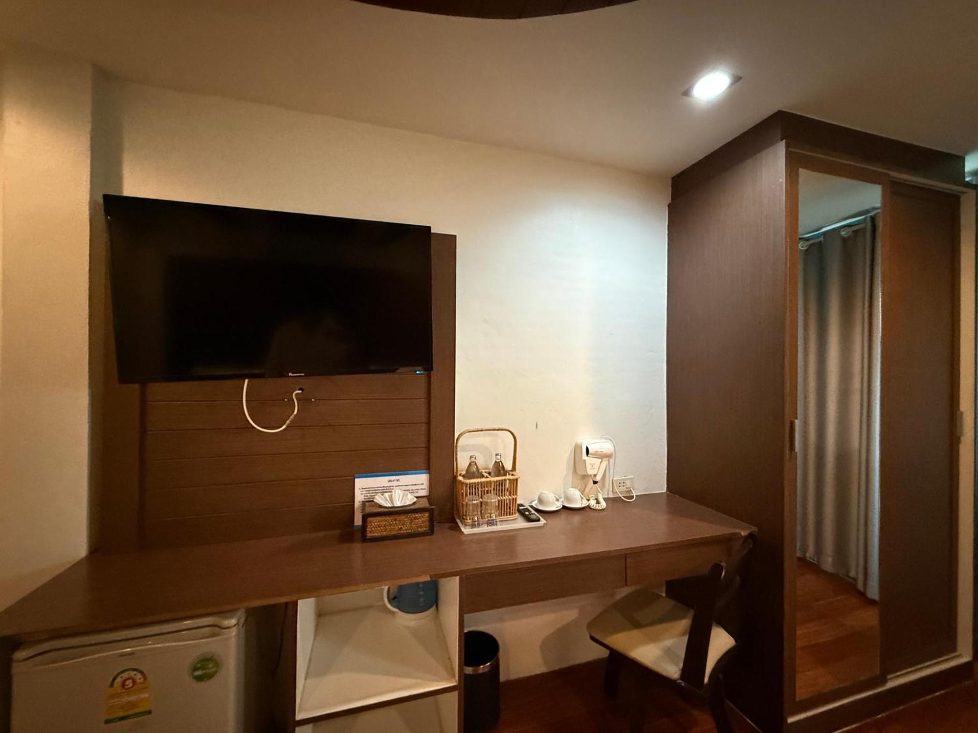 Bed By Cruise Hotel At Samakkhi-Tivanont Nonthaburi Zewnętrze zdjęcie